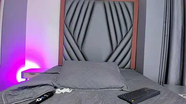 Dante-23 Webcam Show