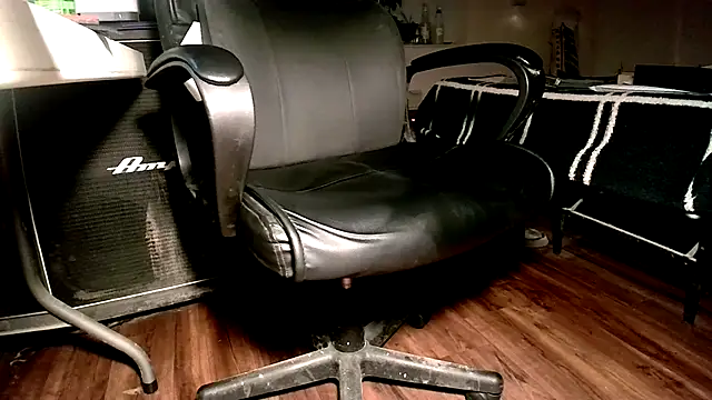 Czat XXX na żywo – barecock222
