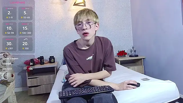 axell_stone_ live XXX chat