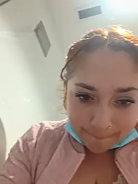 Mariana-94's Live XXX Chat