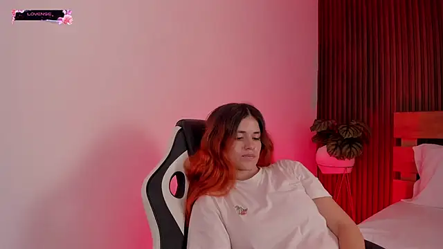 alliss_ginger_: онлайн-секс-чат