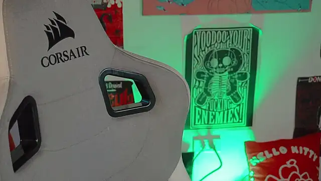 Deadly_DollのライブXXXチャット
