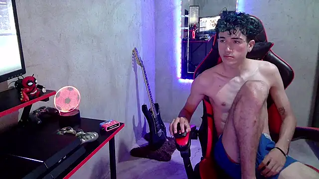 Johnny_cagee_ 网络视讯表演
