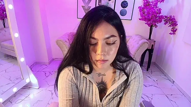 Isa_reel Adlı Modelin Canlı XXX Sohbeti