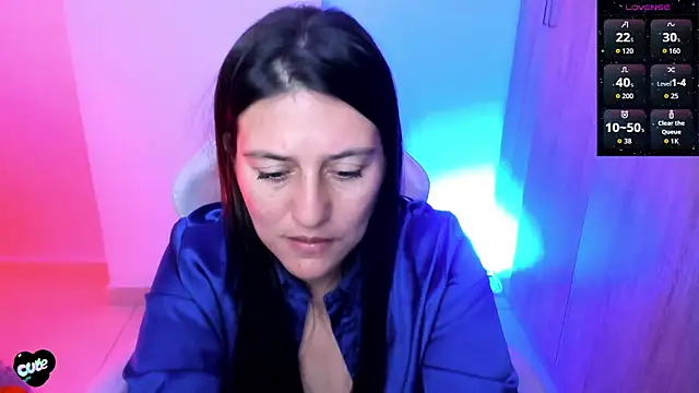 Онлайн чат XXX Saskyaa