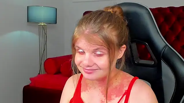 ChloeHalses Chat XXX live