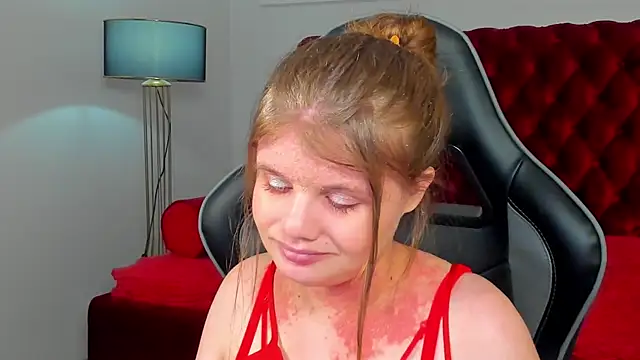 Chat +18 de ChloeHalses ao vivo