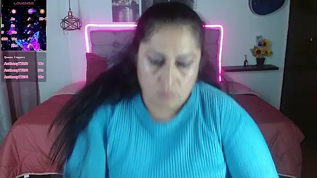 Keyla01_ Adlı Modelin Canlı XXX Sohbeti