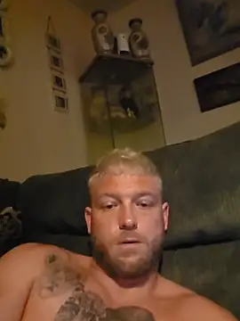 yandy_p90 XXX чат на живо