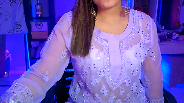 _Maanvi_ 라이브 XXX 채팅