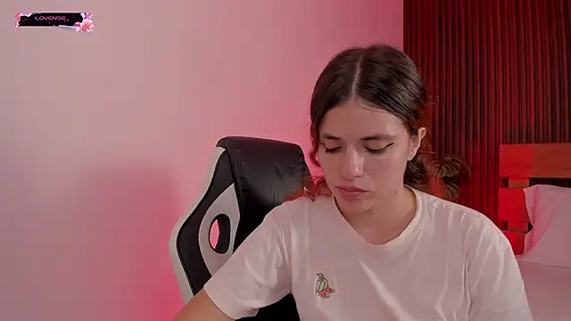 alliss_ginger_'s Live XXX Chat