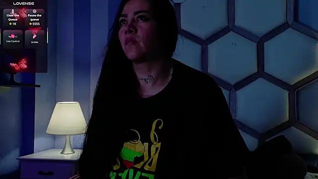 LilithRossi – Naživo XXX chat