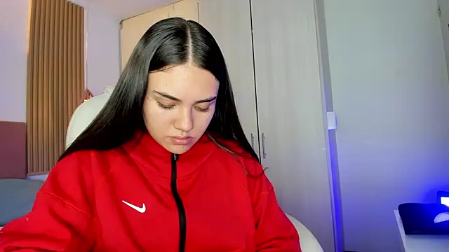 Онлайн чат XXX mia_nevaeh