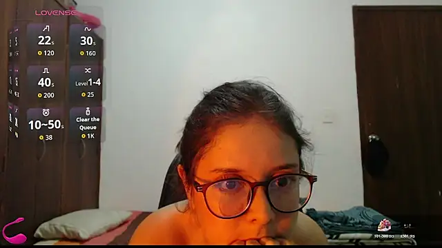 MadieeLorez's Live XXX Chat