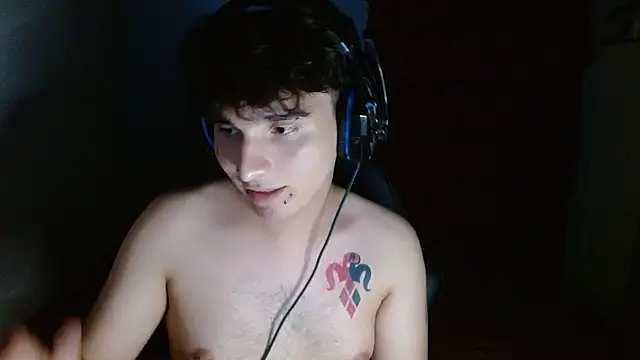 suggarboy69: онлайн-секс-чат