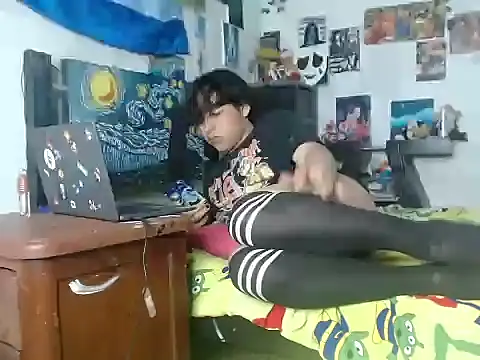 Tiff_-Styles: онлайн-секс-чат