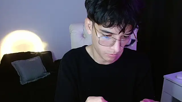 noah_millerx: απευθείας συνομιλία ΧΧΧ