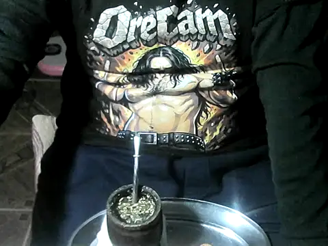 Онлайн чат XXX OreCam