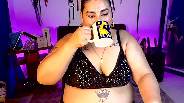 AndreaKinky Chat XXX in diretta