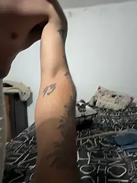 Andy_n_cat Live XXX Chat