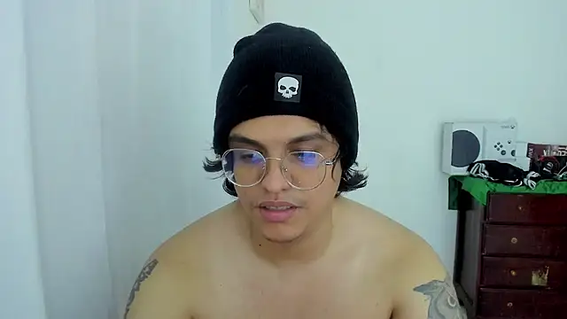Онлайн ча т XXX Dante_fraser