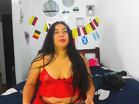 naughty_blackhair's Webcam Show