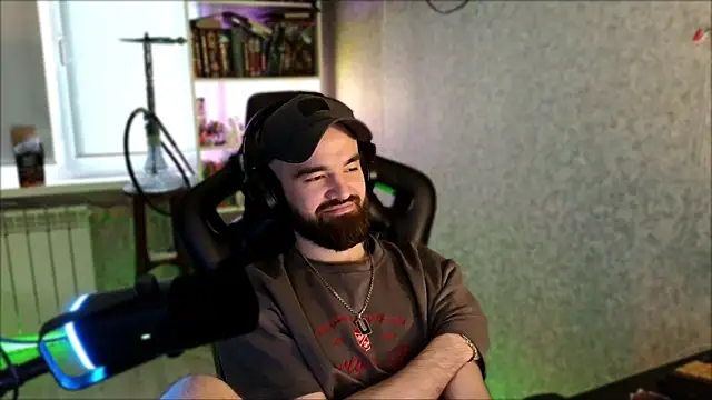 Živý XXX chat _Serious_Man
