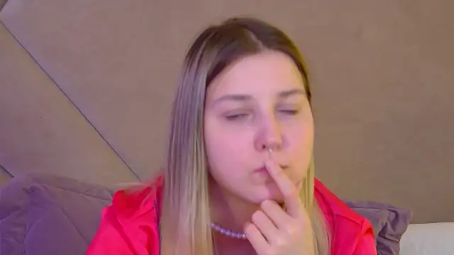 Chat XXX en directo de TinnaBurton