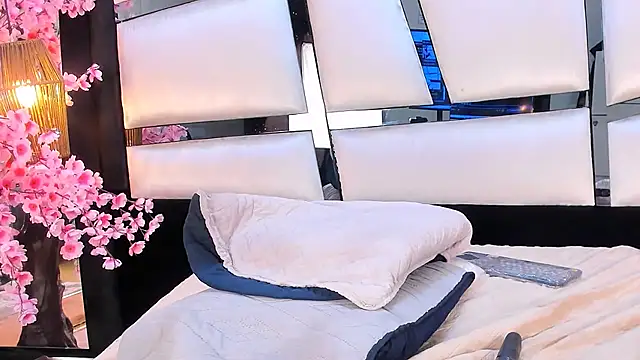 TessaCooper1 Chat XXX in diretta