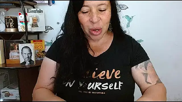 Chat +18 de LauraMallioni ao vivo