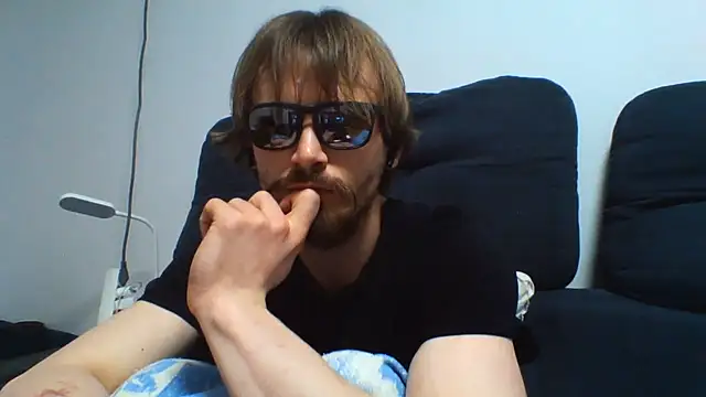 KaelNox's Live XXX Chat