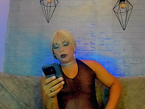 Chat +18 de CristalGill_ ao vivo