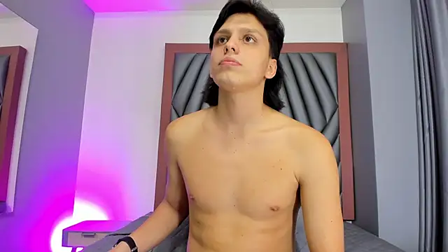 Dante-23 Webcamshow