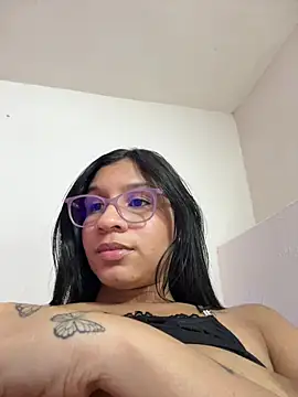 Онлайн чат XXX Danaeluxe