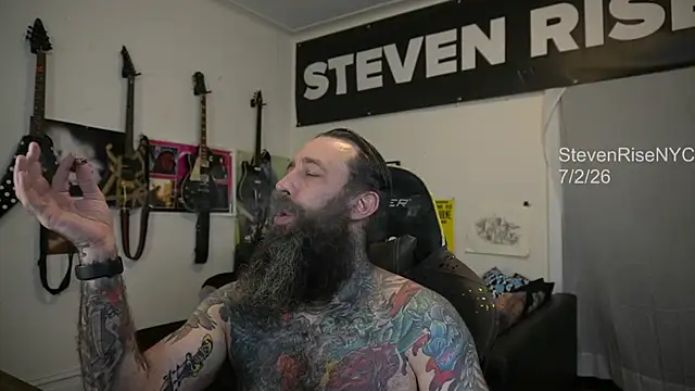 Chat +18 de StevenRiseNYC ao vivo