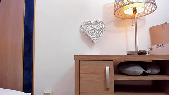 tenny_shy Live XXX-Chat