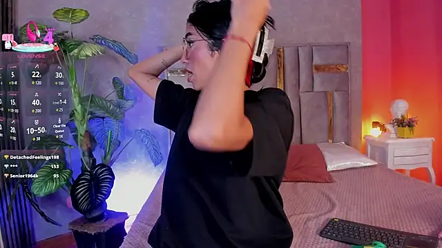 Tyla_Ks Adlı Modelin Canlı XXX Sohbeti