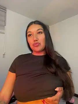 Chat +18 de SharaRous ao vivo