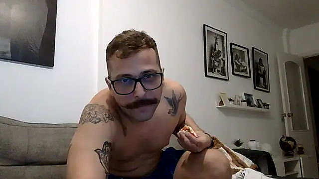 yanick931n Live XXX chat