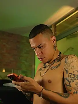 Chat XXX ao vivo de AlphaMasterXxx