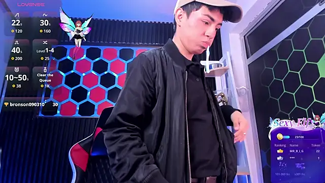 Cristopher_Wild 라이브 XXX 채팅