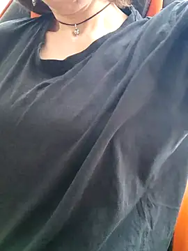 Aashikalaa 라이브 XXX 채팅