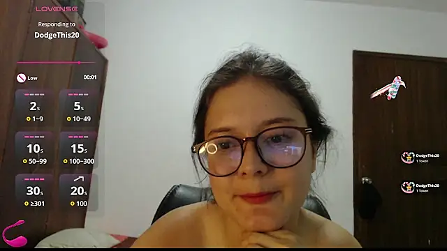 Živý XXX chat MadieeLorez