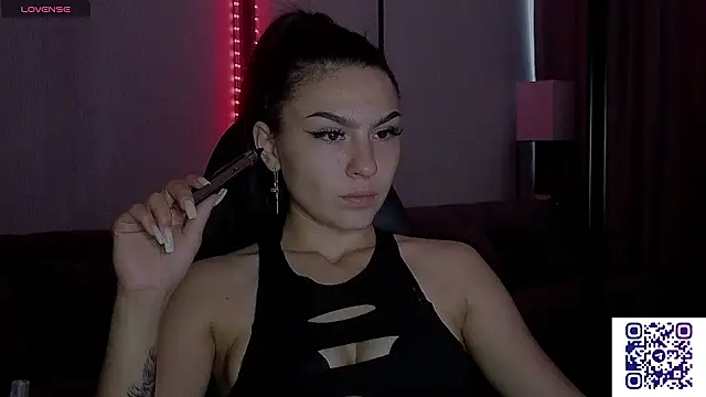 Chat +18 de kara_liffe ao vivo