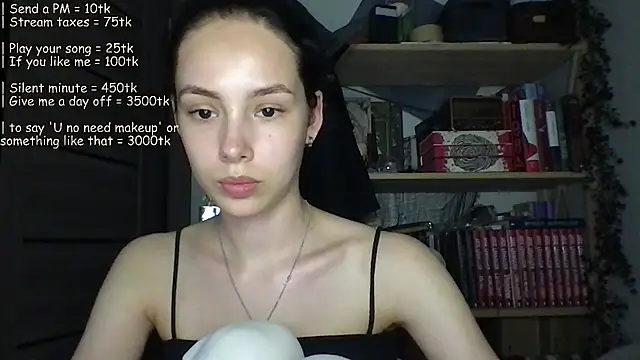 Yuna5343 Chat XXX in diretta