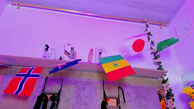 צ'אט XXX בשידור חי של Natasha-Adams