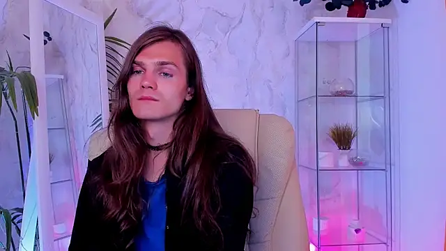 WillFobos Chat XXX live