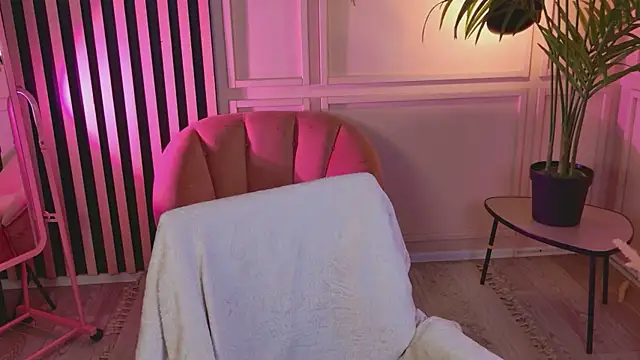 ChloeAster's Live XXX Chat