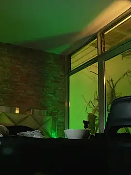 AlphaMasterXxx 现场XXX聊天