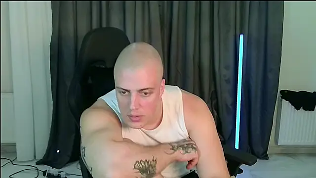 Bigbaaldn Live XXX chat